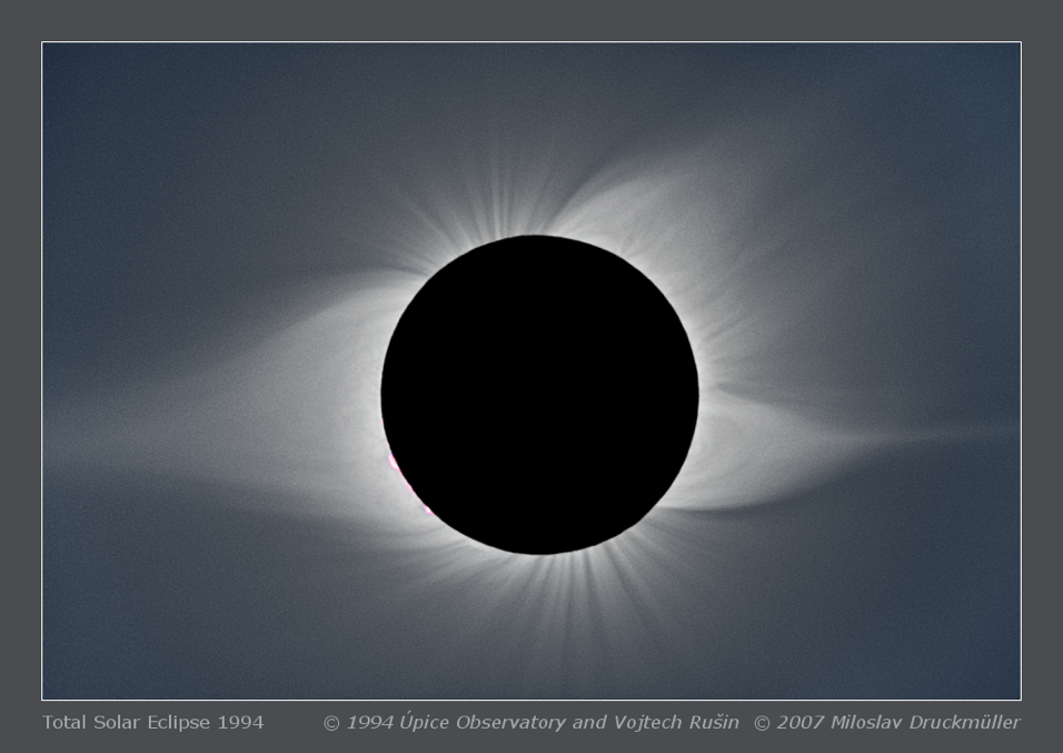 Image of solar helmet streamers.  Detailed description in text below